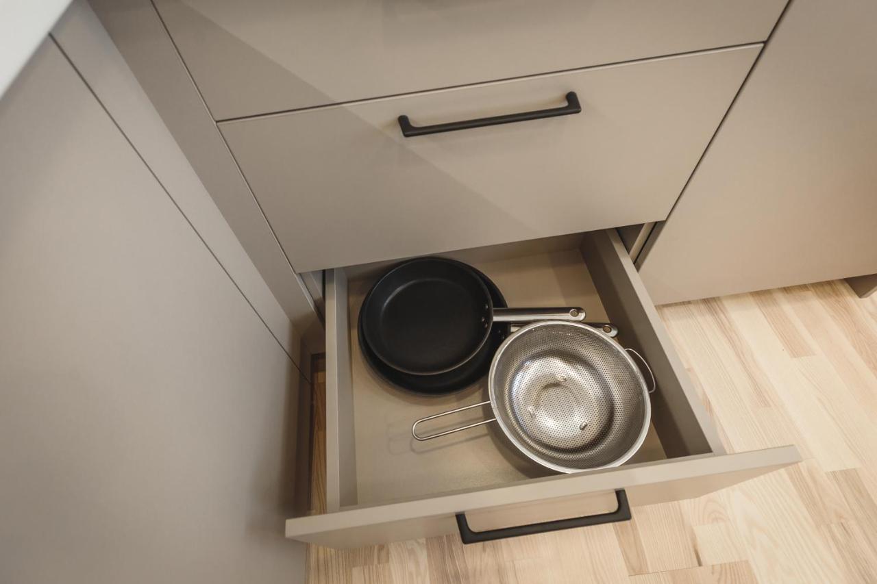 1212 Apartments With Free Parking Рига Екстериор снимка